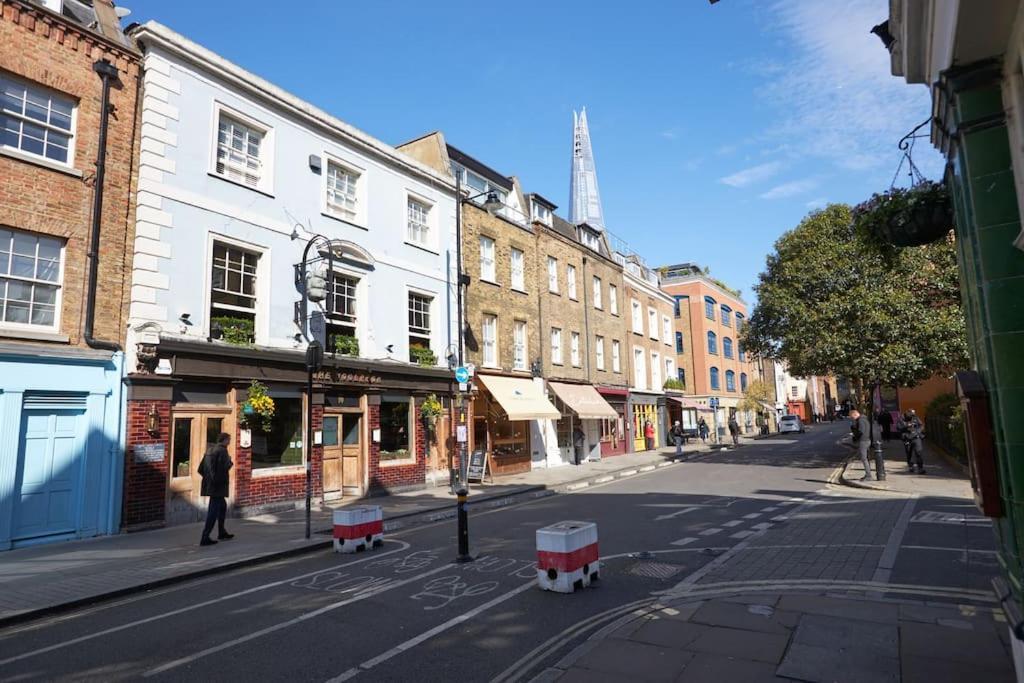 Appartamento Butterbridge Londra Esterno foto